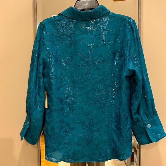 NWT Coldwater Creek textured teal color lined blouse- size Medium. - Picture 5 of 6